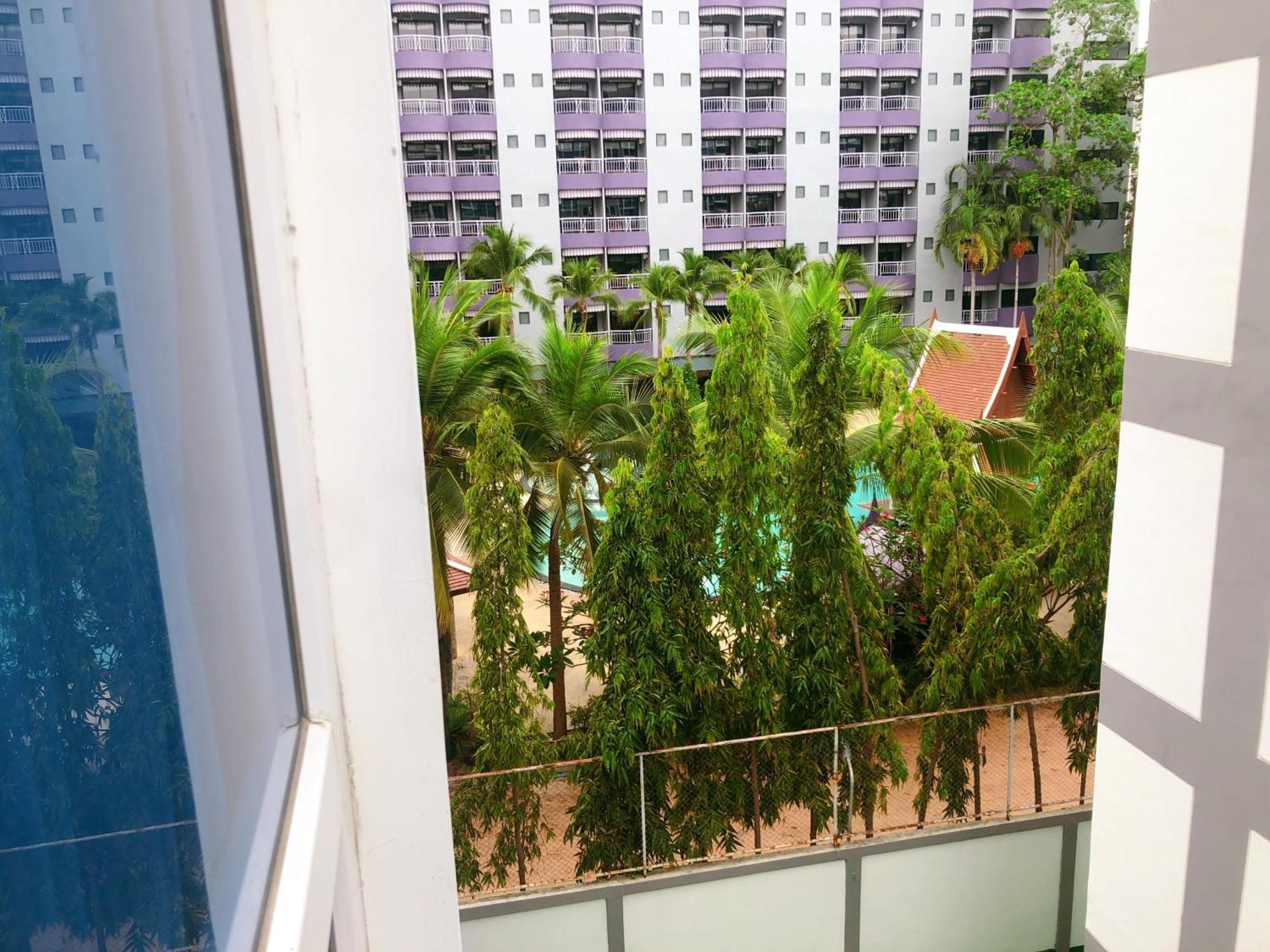 Centara Avenue Residence By Daisy Pattaya 1 Εξωτερικό φωτογραφία